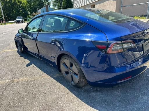 2023 TESLA MODEL 3 2