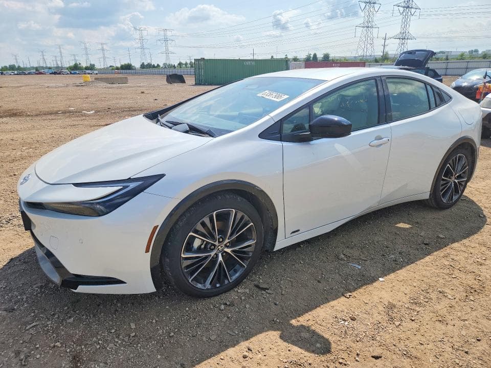 2024 TOYOTA PRIUS XLE - 1