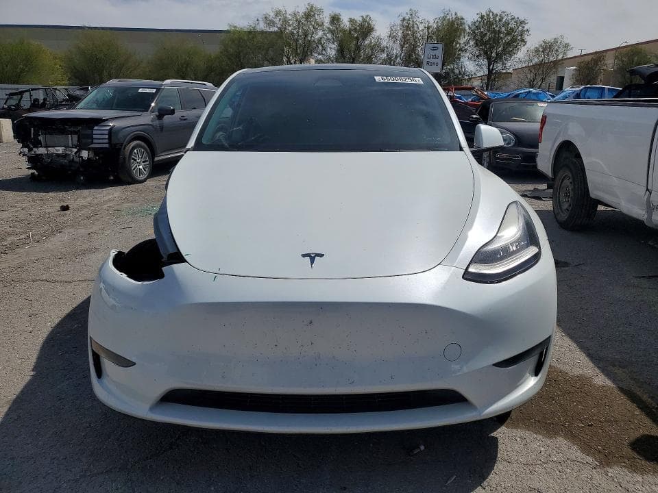 2023 TESLA MODEL Y 5
