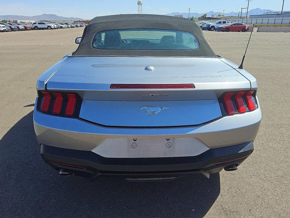 2024 FORD MUSTANG 6