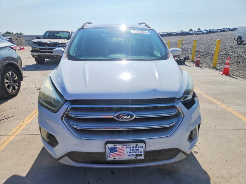 2017 FORD ESCAPE SE 5
