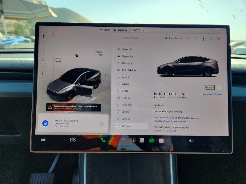 2026 TESLA MODEL Y 9