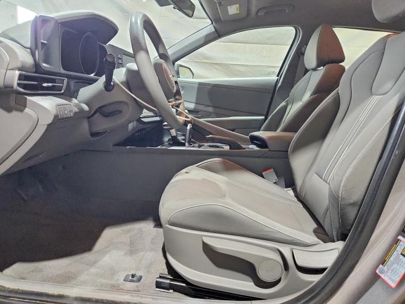2023 HYUNDAI ELANTRA SEL 7