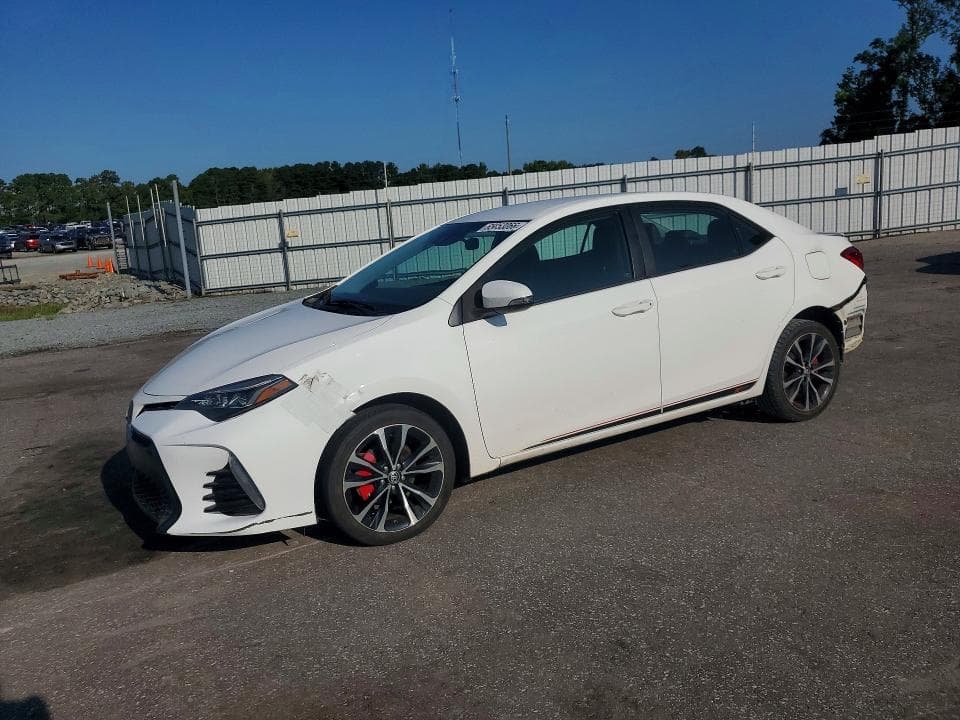 2017 TOYOTA COROLLA SE - 1