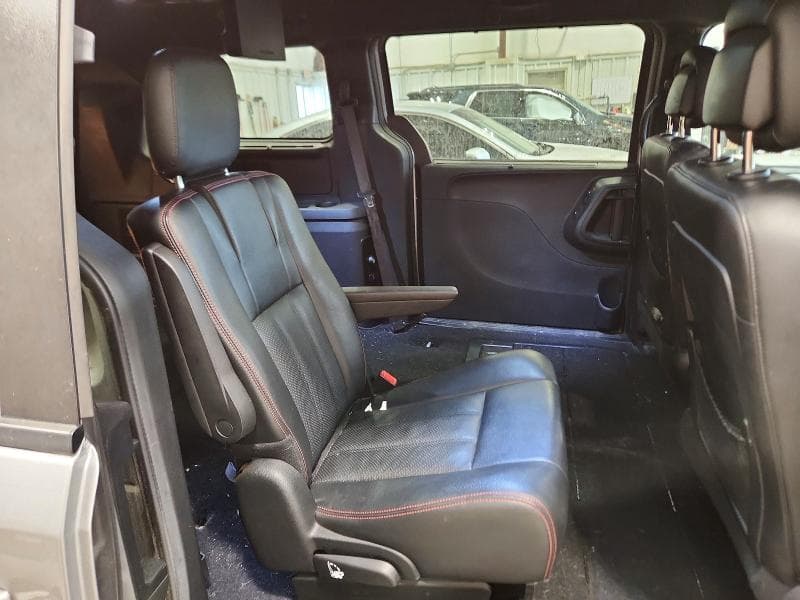 2017 DODGE GRAND CARAVAN GT 11