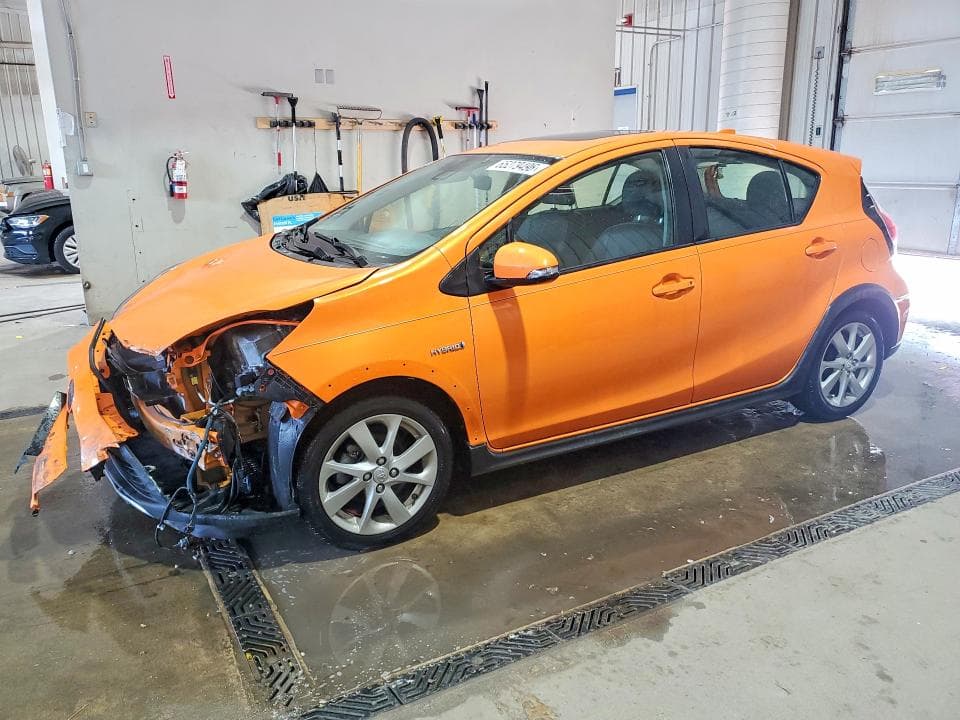 2018 TOYOTA PRIUS C FOUR