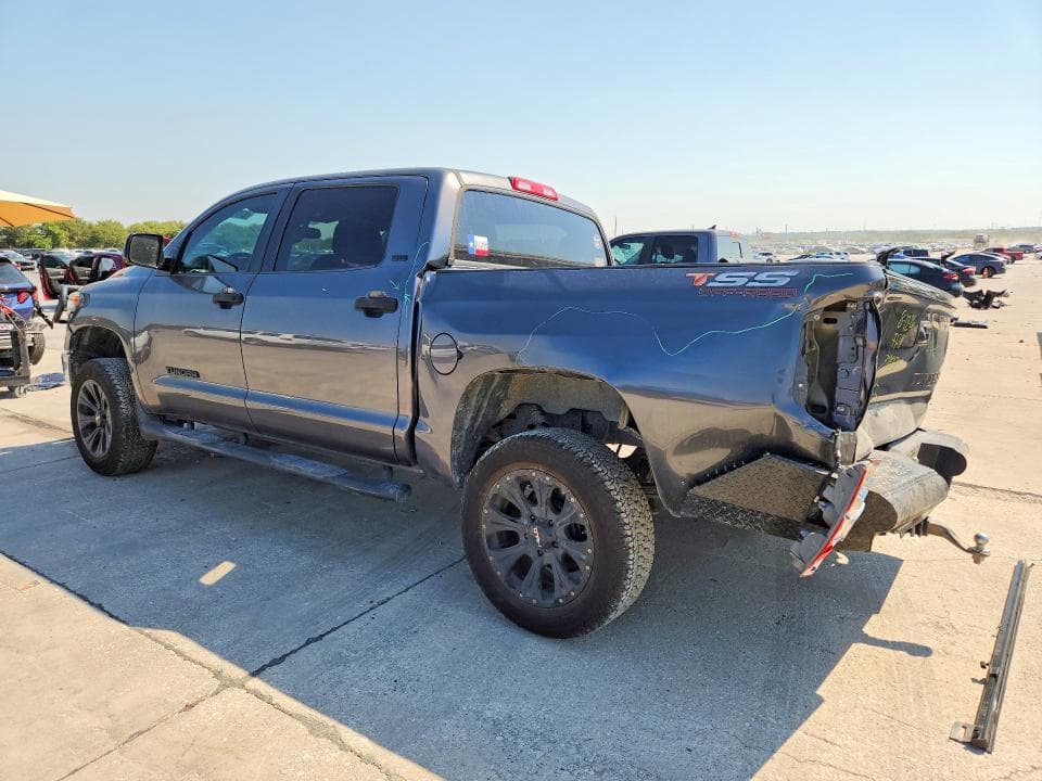 2017 TOYOTA TUNDRA CREWMAX SR5 2