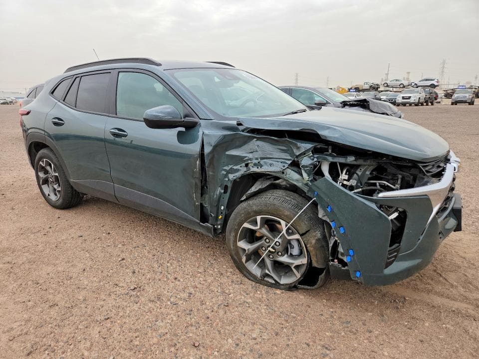 2025 CHEVROLET TRAX 1LT 4