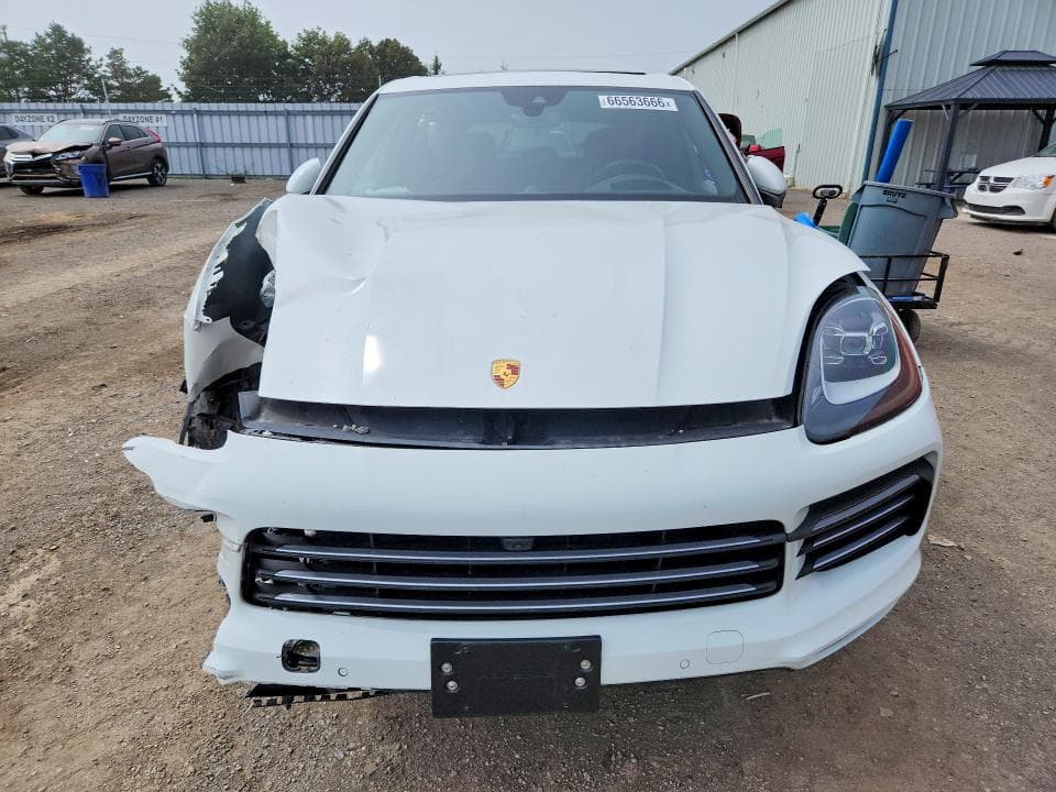 2022 PORSCHE CAYENNE 5