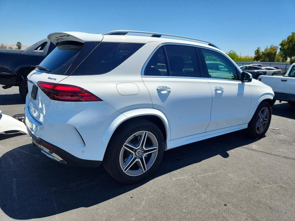 2026 MERCEDES-BENZ GLE 450 4MATIC 3