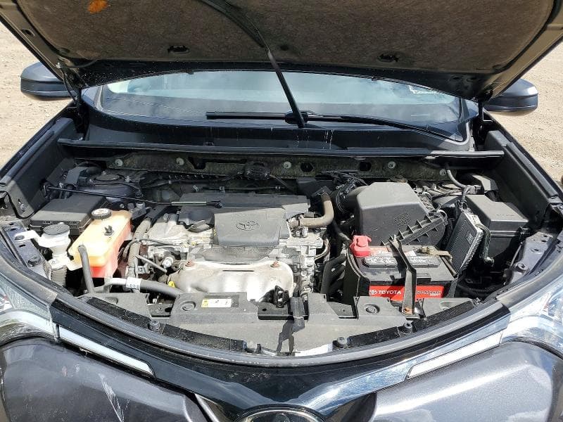 2018 TOYOTA RAV4 LE 11