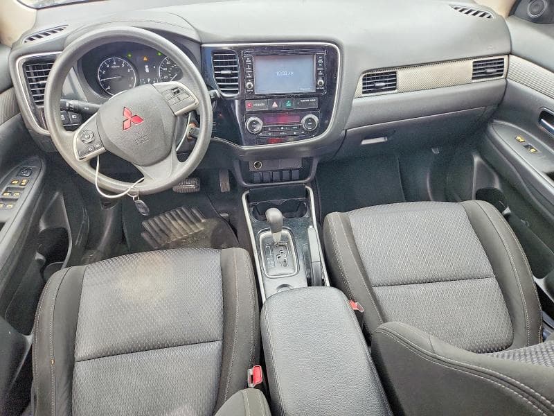 2018 MITSUBISHI OUTLANDER ES 8
