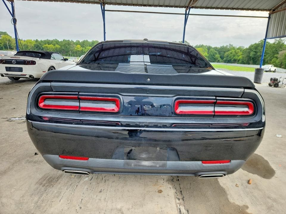2021 DODGE CHALLENGER SXT 6