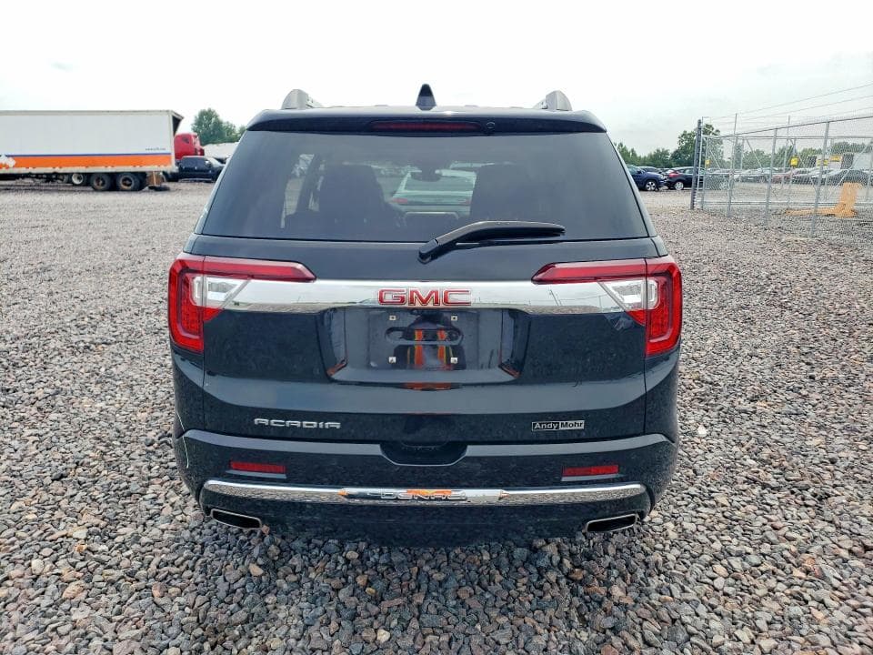 2023 GMC ACADIA DENALI 6