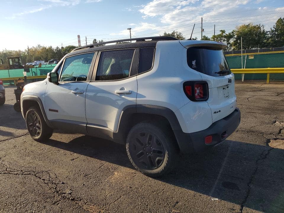 2018 JEEP RENEGADE TRAILHAWK 2