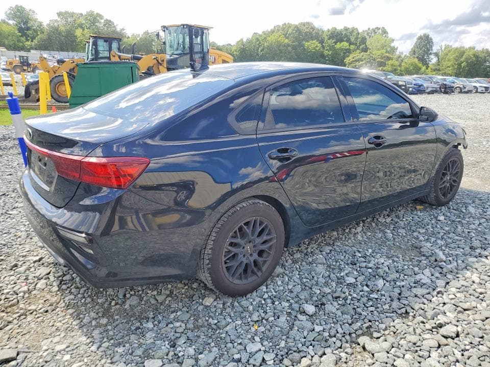 2021 KIA FORTE LXS 3