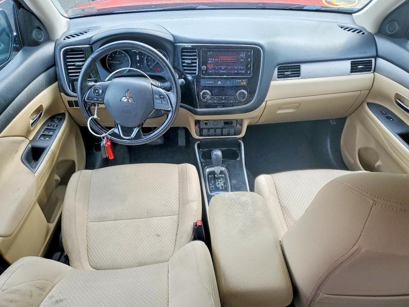 2018 MITSUBISHI OUTLANDER SE 8