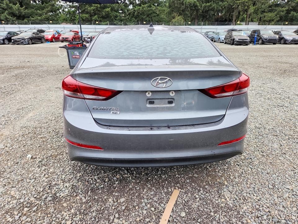 2017 HYUNDAI ELANTRA SE 6