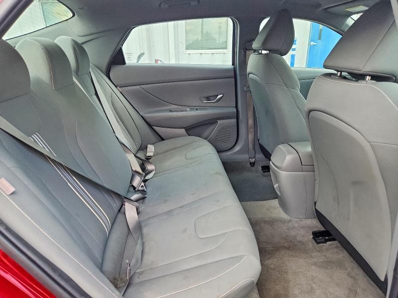 2024 HYUNDAI ELANTRA SEL 10