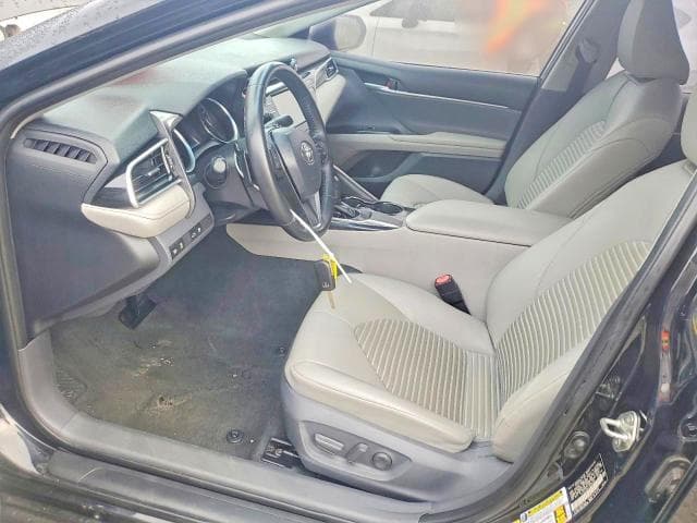 2018 TOYOTA CAMRY SE 7
