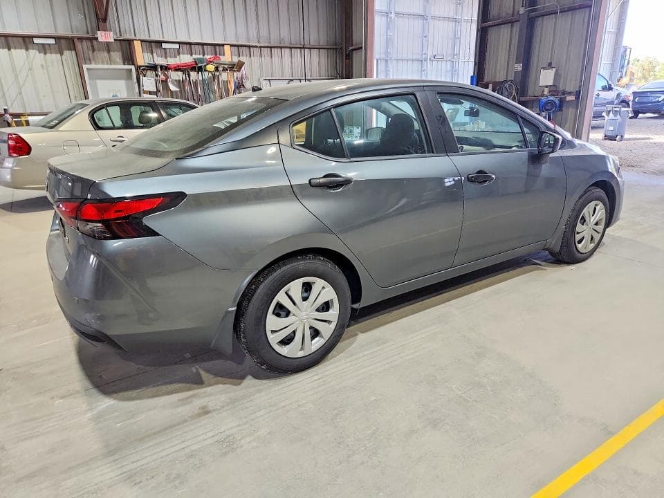 2025 NISSAN VERSA S 3