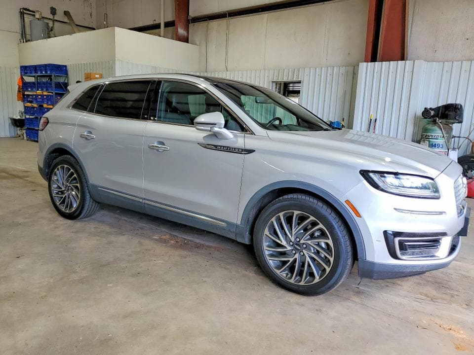 2019 LINCOLN NAUTILUS RESERVE 4