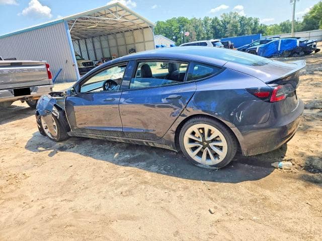 2022 TESLA MODEL 3 2