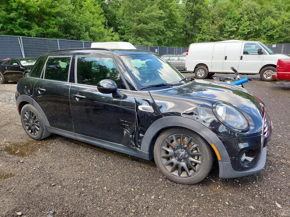 2019 MINI COOPER 4