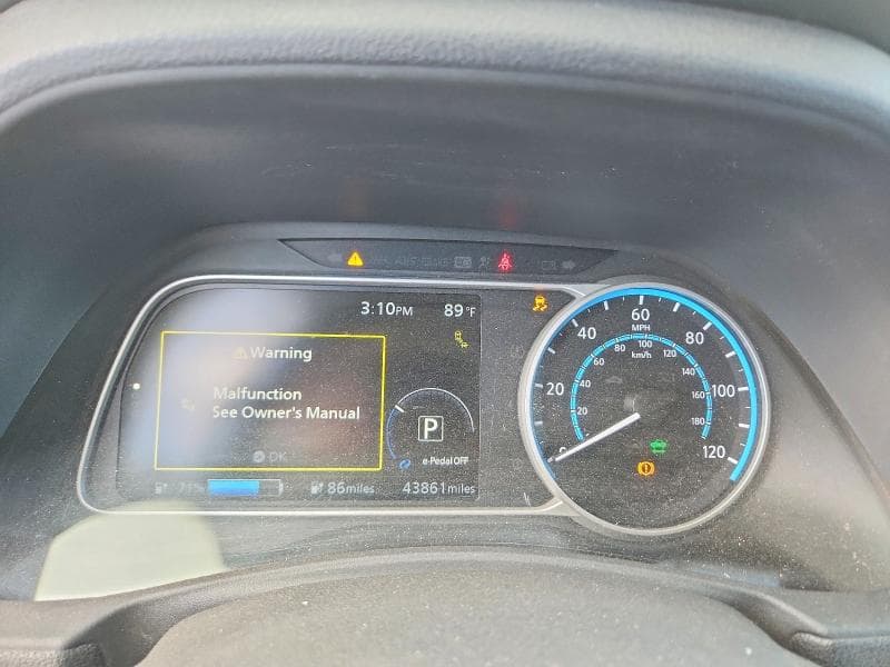 2018 NISSAN LEAF S 9
