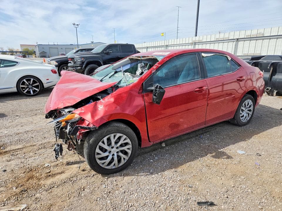 2019 TOYOTA COROLLA LE - 1