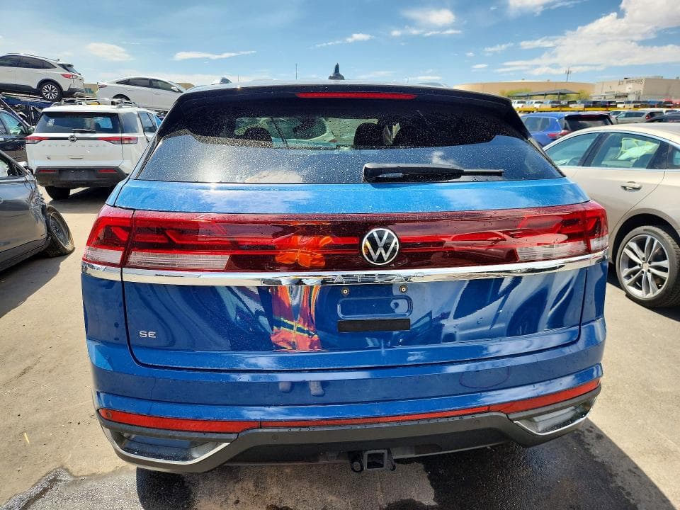 2026 VOLKSWAGEN ATLAS CROSS SPORT SE 6