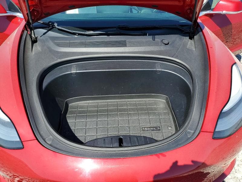 2018 TESLA MODEL 3 11