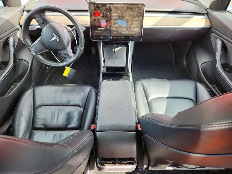 2018 TESLA MODEL 3 8