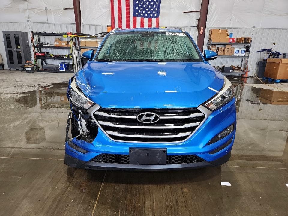 2017 HYUNDAI TUCSON SE PLUS 5