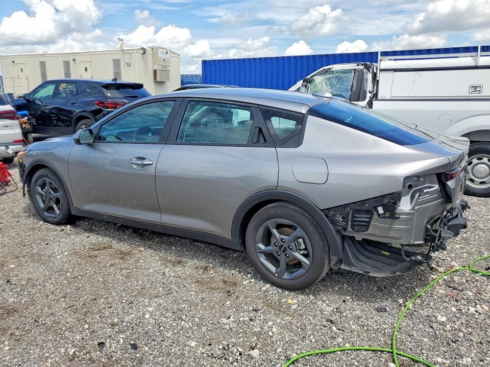 2026 KIA K4 LXS 2