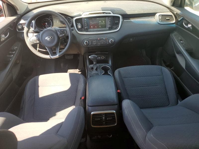 2018 KIA SORENTO LX 8