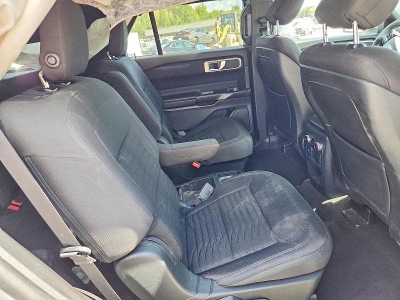 2020 FORD EXPLORER XLT 10