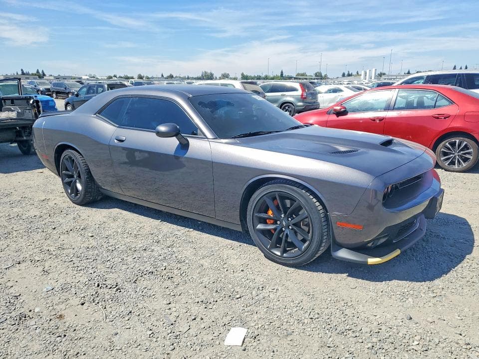 2023 DODGE CHALLENGER GT 4