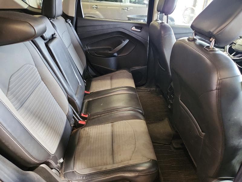 2019 FORD ESCAPE SE 11
