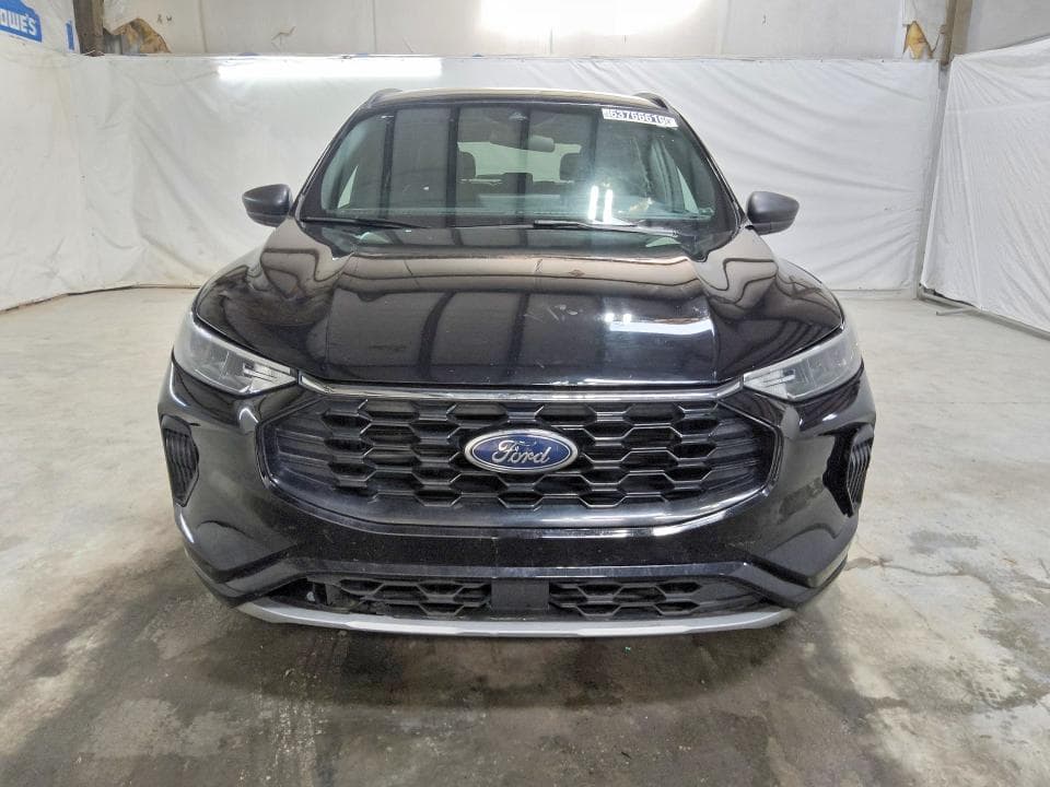 2024 FORD ESCAPE ST LINE 5