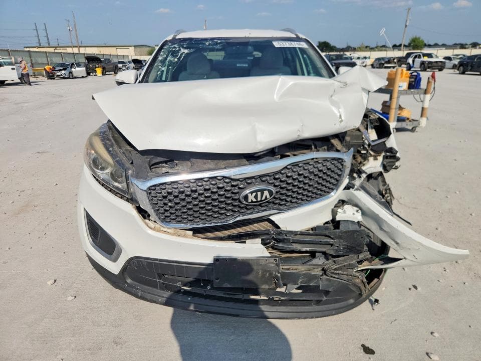 2018 KIA SORENTO LX 5