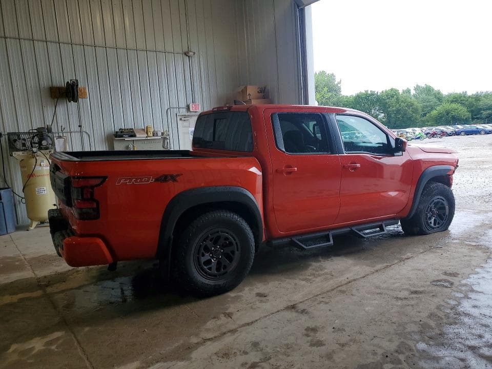 2025 NISSAN FRONTIER PRO-4X 3