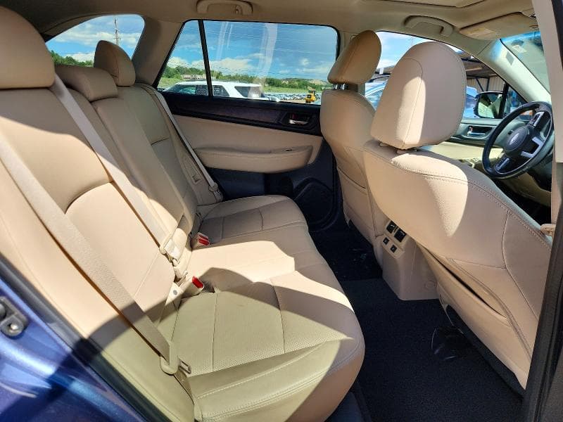 2017 SUBARU OUTBACK 3.6R LIMITED 10