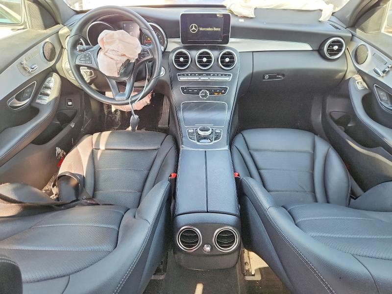 2018 MERCEDES-BENZ C 300 8