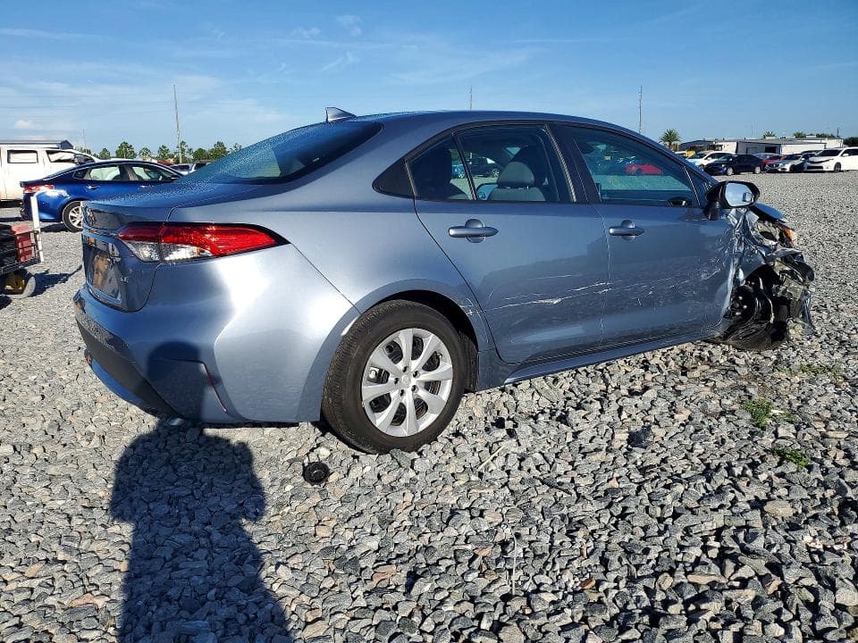2020 TOYOTA COROLLA LE 3