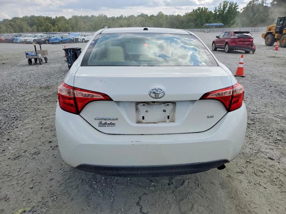 2017 TOYOTA COROLLA LE 6