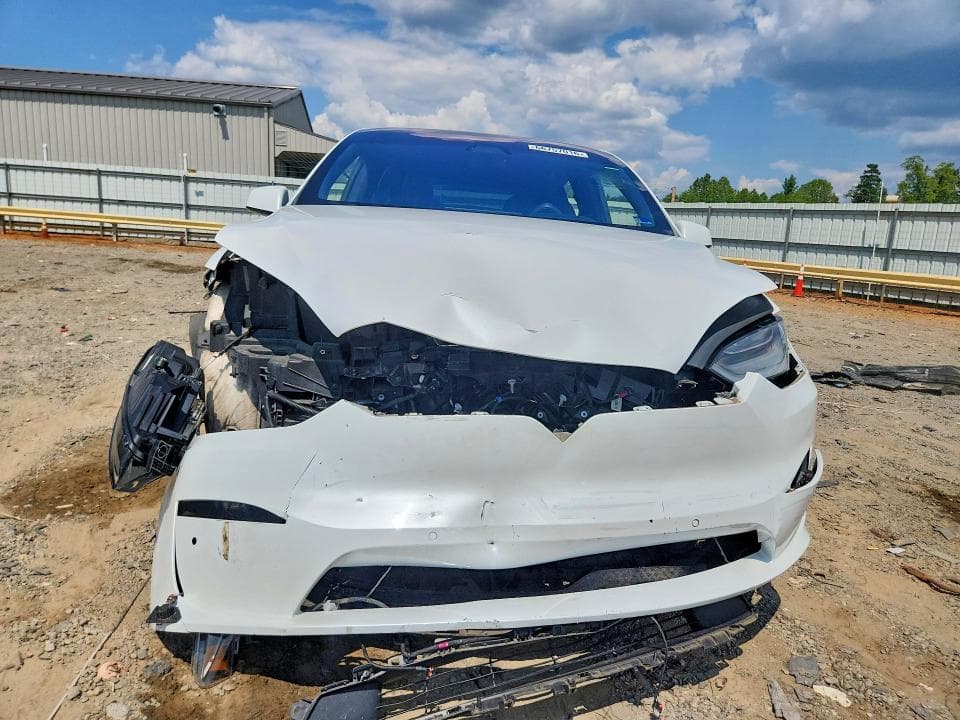 2022 TESLA MODEL X 5
