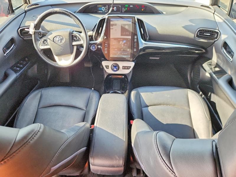 2018 TOYOTA PRIUS PRIME PREMIUM 8