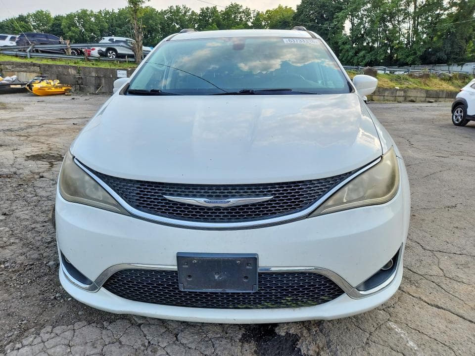 2017 CHRYSLER PACIFICA TOURING L 5
