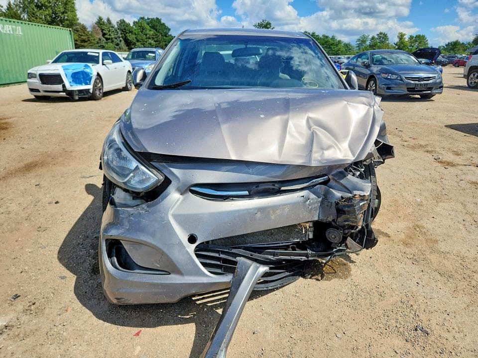 2017 HYUNDAI ACCENT SE 5